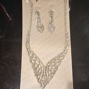 Silver Crystal Teardrop Necklace & Earrings Set - Women Jewelry
